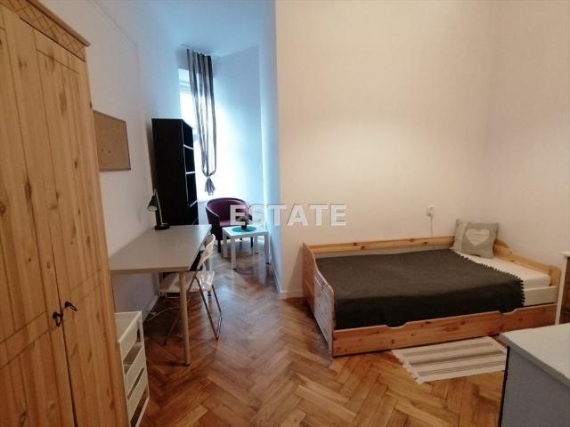 Wynajmę komfortowy pokój 14 m² w odnowionym mieszkaniu w centrum Łodzi