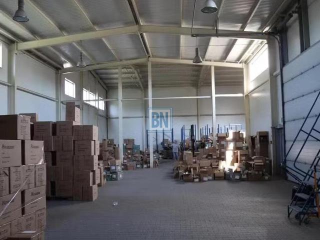 Zapraszam do wynajęcia 900 m² hali magazynowo produkcyjnej w Katowicach