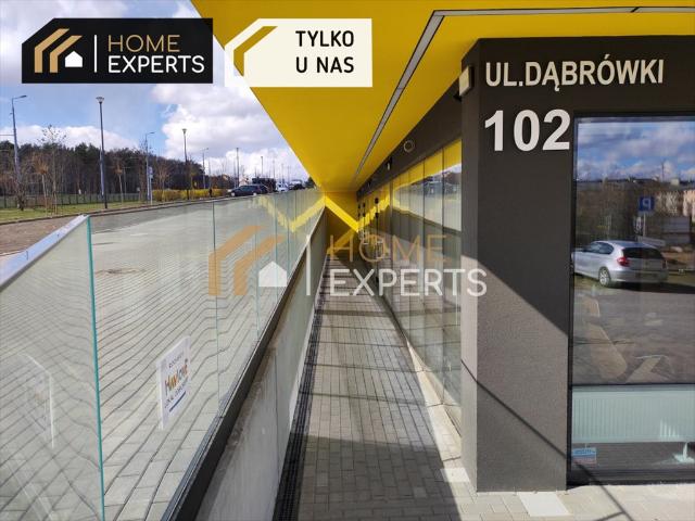 Wynajmę lokal 39 m² z witryną i miejscami parkingowymi