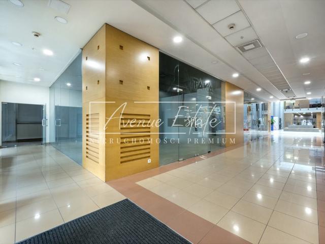 Wynajmę lokal usługowy 46 m² w prestiżowej Saskiej Kępie