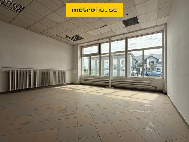 Lokal usługowy 89 m² przy głównej drodze w Międzyrzecu