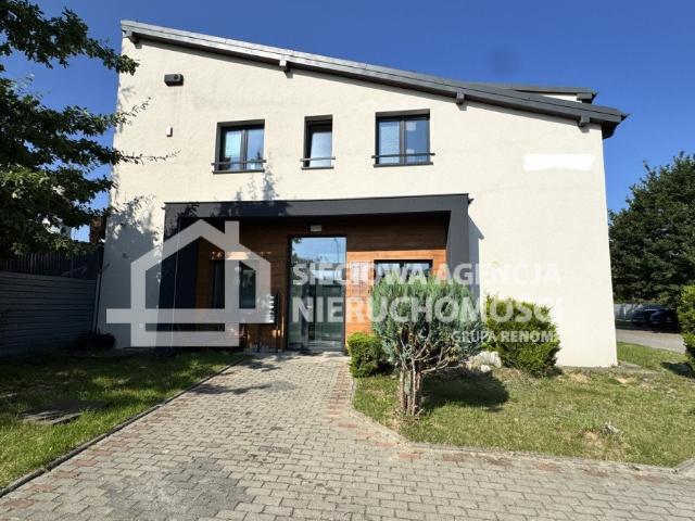 Wynajmę magazyn 100 m² w Redzie z możliwością aranżacji