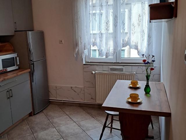Wynajmę mieszkanie 52 m² ul. Okrzei, Jelenia Góra