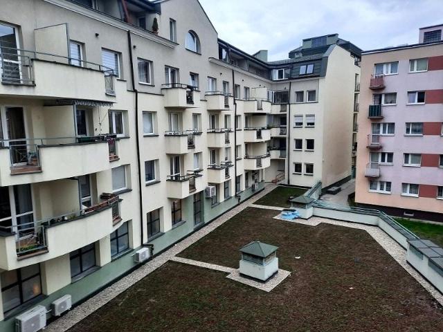 Wynajmę mieszkanie 80 m² Warszawa, Rakowiec