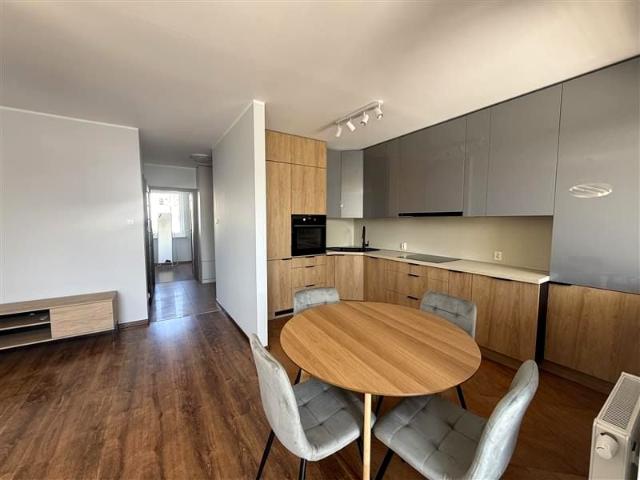 Wynajmę mieszkanie w apartamentowcu m2 z aneksem kuchennym 48,73 m² Gdynia, Mały Kack