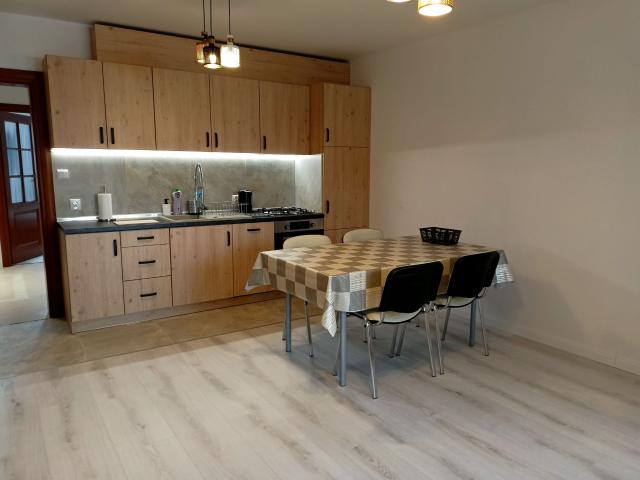Wynajmę mieszkanie w apartamentowcu m3 z aneksem kuchennym 55 m² ul. Mickiewicza, Szczawno Zdrój