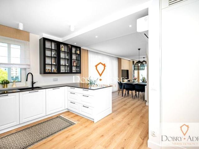 Wynajmę mieszkanie w apartamentowcu m3 z kuchnią w zabudowie 65,59 m² ul. Jana Pawła II, Łańcut