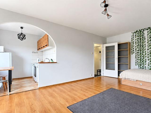 Wynajmę mieszkanie w apartamentowcu kawalerka z kuchnią z oknem 31 m² Wrocław, Ołbin