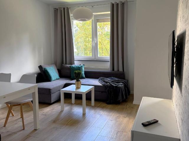 Wynajmę mieszkanie w bloku mieszkalnym m2 z aneksem kuchennym 34,83 m² Gdańsk, Przymorze Małe