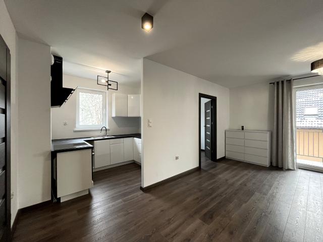 Wynajmę mieszkanie w bloku mieszkalnym m2 z aneksem kuchennym 35,78 m² ul. Partyzantów, Brzesko