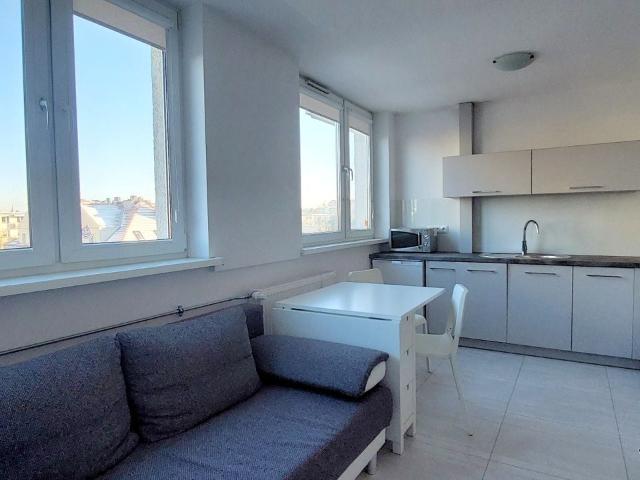 Wynajmę mieszkanie w bloku mieszkalnym m2 z aneksem kuchennym 37,20 m² Toruń