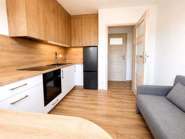 Wynajmę mieszkanie w bloku mieszkalnym m2 z aneksem kuchennym 37 m² ul. Bratkowa, Reda