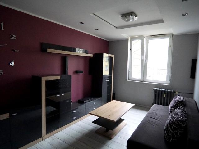 Wynajmę mieszkanie w bloku mieszkalnym m2 z aneksem kuchennym 38 m² Ruda Śląska, Ruda