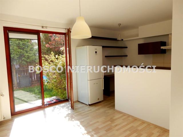 Wynajmę mieszkanie w bloku mieszkalnym m2 z aneksem kuchennym 39 m² ul. Wrzosowa, Smolec