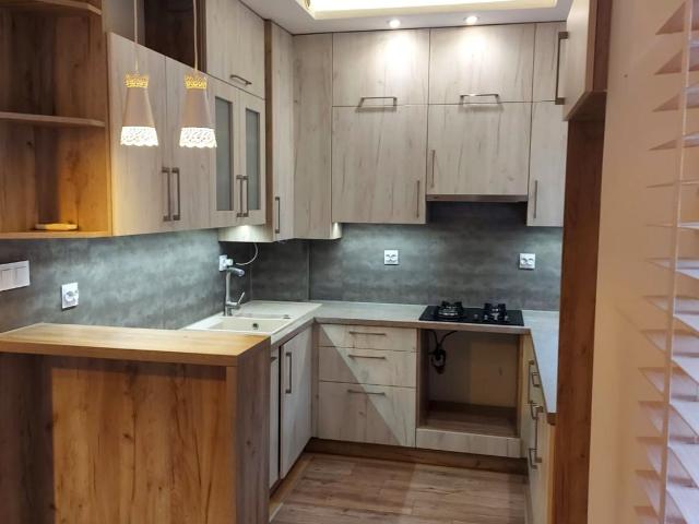 Wynajmę mieszkanie w bloku mieszkalnym m2 z aneksem kuchennym 45 m² ul. Pędrackiego, Tarnów