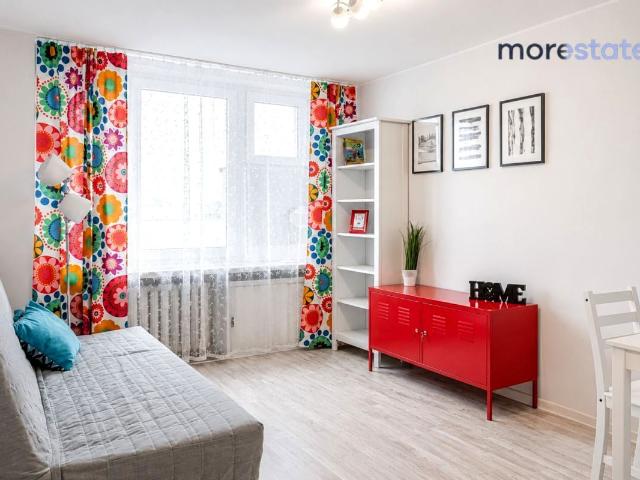 Wynajmę mieszkanie w bloku mieszkalnym m2 z kuchnią z oknem 36 m² Kraków, Krowodrza