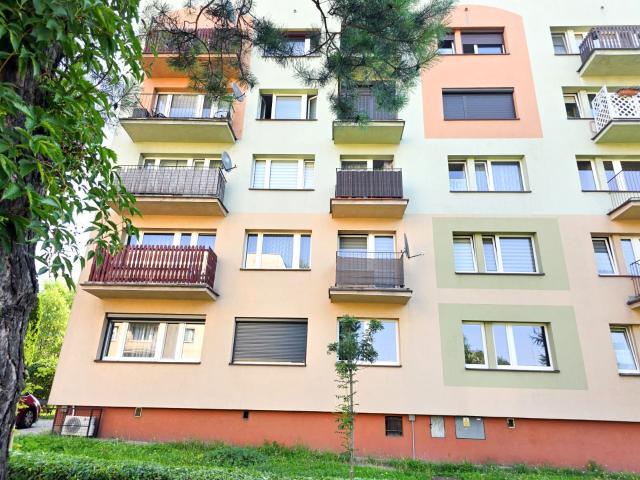 Wynajmę mieszkanie w bloku mieszkalnym m2 z kuchnią z oknem 37,63 m² ul. Osiedle Orłowiec, Rydułtowy
