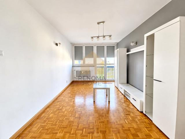 Wynajmę mieszkanie w bloku mieszkalnym m2 z kuchnią z oknem 39 m² Wrocław, Szczepin