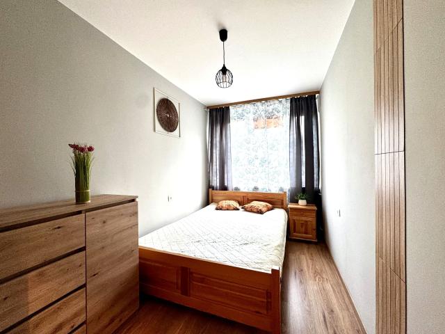 Wynajmę mieszkanie w bloku mieszkalnym m2 z oddzielną kuchnią 37,40 m² ul. Reja, Oleśnica, Centrum