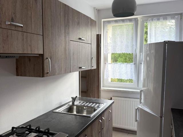 Wynajmę mieszkanie w bloku mieszkalnym m2 z oddzielną kuchnią 44,07 m² ul. Fitelberga, Tychy