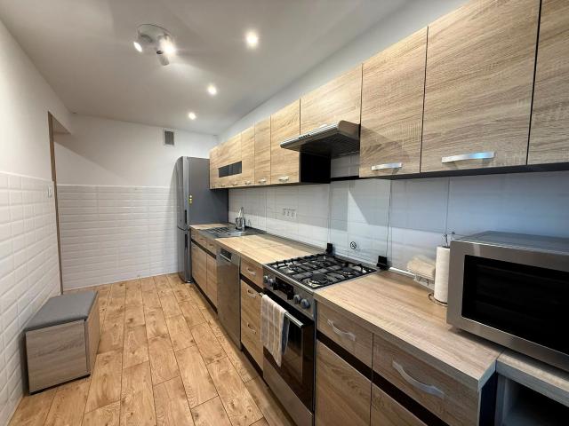Wynajmę mieszkanie w bloku mieszkalnym m2 z oddzielną kuchnią 44,50 m² ul. Krakowska, Bochnia