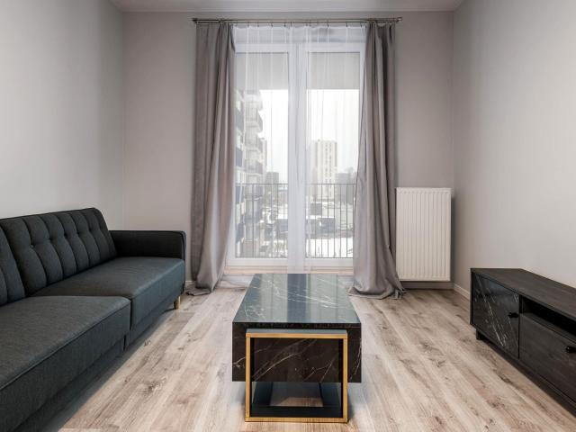 Wynajmę mieszkanie w bloku mieszkalnym m2 z oddzielną kuchnią 45,19 m² Warszawa, Odolany