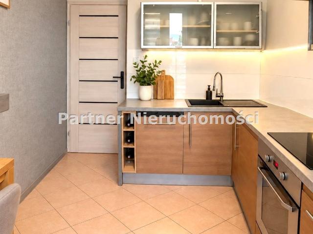 Wynajmę mieszkanie w bloku mieszkalnym m2 z oddzielną kuchnią 46 m² Toruń, Bydgoskie Przedmieście