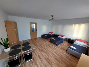 Wynajmę mieszkanie w bloku mieszkalnym m2 z oddzielną kuchnią 48,61 m² ul. Białowieska, Bielsk Podlaski