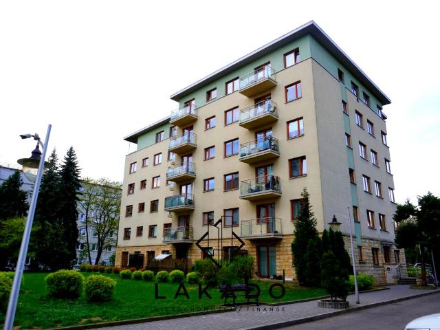 Wynajmę mieszkanie w bloku mieszkalnym m2 z oddzielną kuchnią 54 m² Kraków, Krowodrza