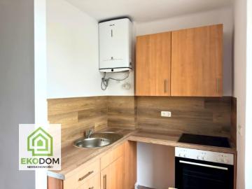 Wynajmę mieszkanie w bloku mieszkalnym m2 z oddzielną kuchnią 50 m² ul. 11 Listopada, Lubliniec