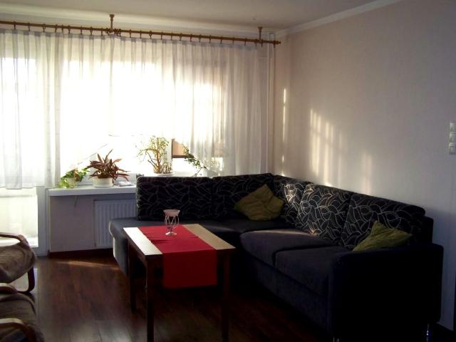 Wynajmę mieszkanie w bloku mieszkalnym m2 z oddzielną kuchnią 52 m² Częstochowa