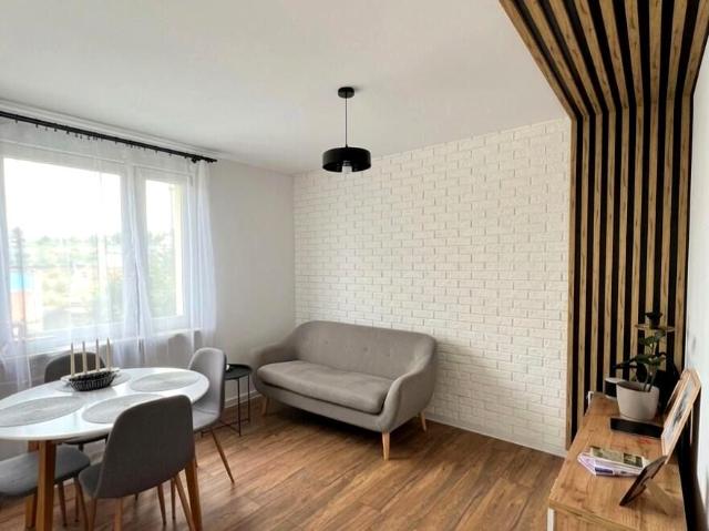 Wynajmę mieszkanie w bloku mieszkalnym m3 z aneksem kuchennym 53 m² ul. Nałkowskiej, Kielce, Uroczysko