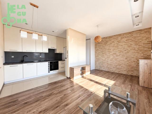 Wynajmę mieszkanie w bloku mieszkalnym m3 z aneksem kuchennym 56,58 m² ul. Władysława Jagiełły, Kutno