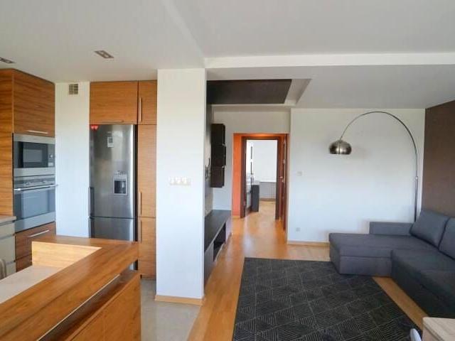 Wynajmę mieszkanie w bloku mieszkalnym m3 z aneksem kuchennym 60,62 m² ul. Prusa, Łomża