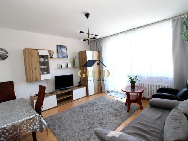 Wynajmę mieszkanie w bloku mieszkalnym m3 z kuchnią z oknem 48 m² Wałbrzych, Biały Kamień
