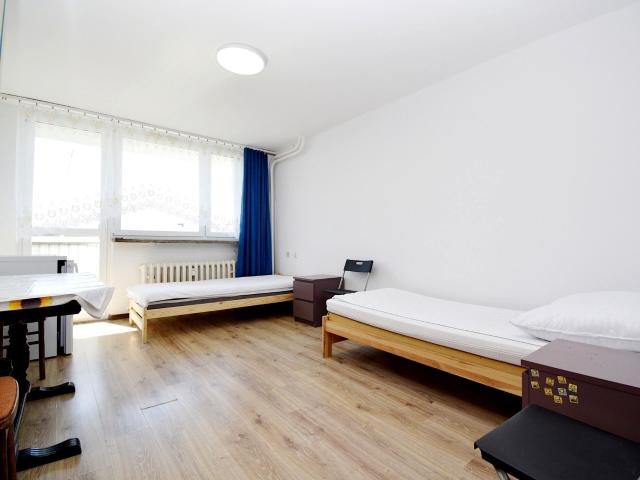 Wynajmę mieszkanie w bloku mieszkalnym m3 z kuchnią z oknem 50 m² Opole, Chabry