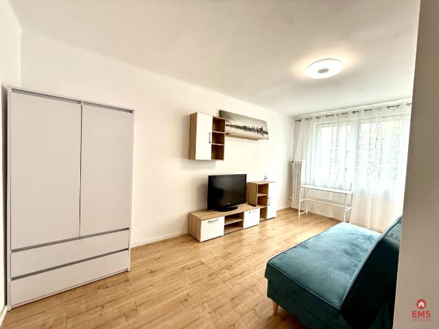 Wynajmę mieszkanie w bloku mieszkalnym m3 z kuchnią z oknem 55 m² Białystok, Centrum