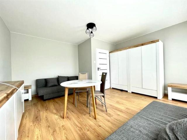 Wynajmę mieszkanie w bloku mieszkalnym m3 z kuchnią z oknem 59,10 m² Koszalin, Przylesie