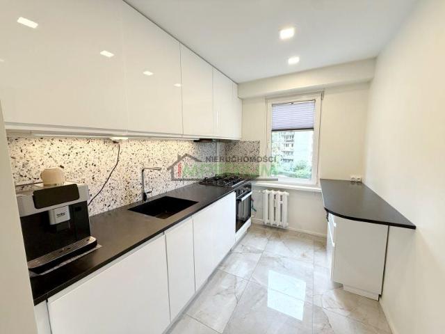 Wynajmę mieszkanie w bloku mieszkalnym m3 z kuchnią z oknem 60,34 m² Nowy Sącz, Barskie