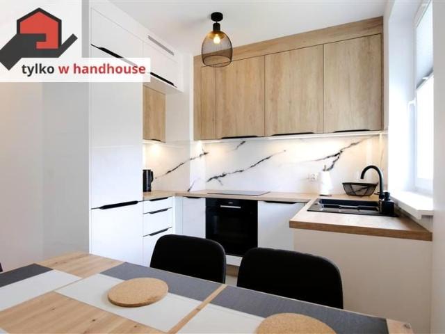 Wynajmę mieszkanie w bloku mieszkalnym m3 z kuchnią z oknem 61,50 m² Gdańsk, Chełm