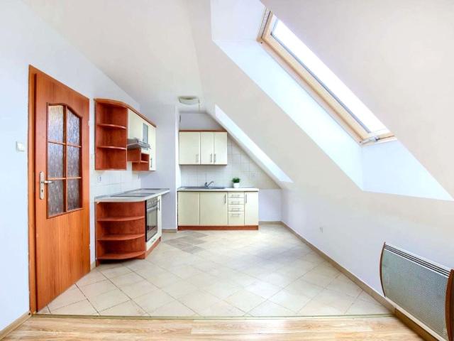 Wynajmę mieszkanie w bloku mieszkalnym m3 z kuchnią z oknem 63 m² ul. Suwalska, Toruń, Bielawy