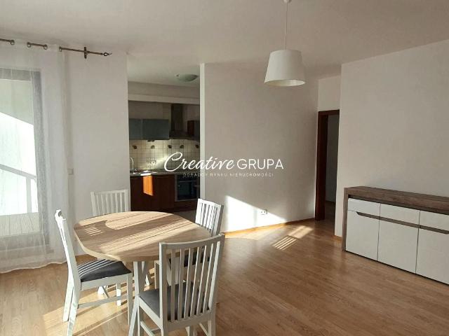 Wynajmę mieszkanie w bloku mieszkalnym m3 z kuchnią z oknem 85,50 m² Warszawa, Mokotów