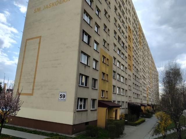 Wynajmę mieszkanie w bloku mieszkalnym m3 z oddzielną kuchnią 48 m² Tarnów