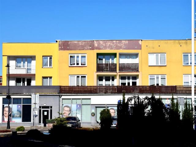 Wynajmę mieszkanie w bloku mieszkalnym m3 z oddzielną kuchnią 56 m² Plac Konstytucji, Drawsko Pomorskie