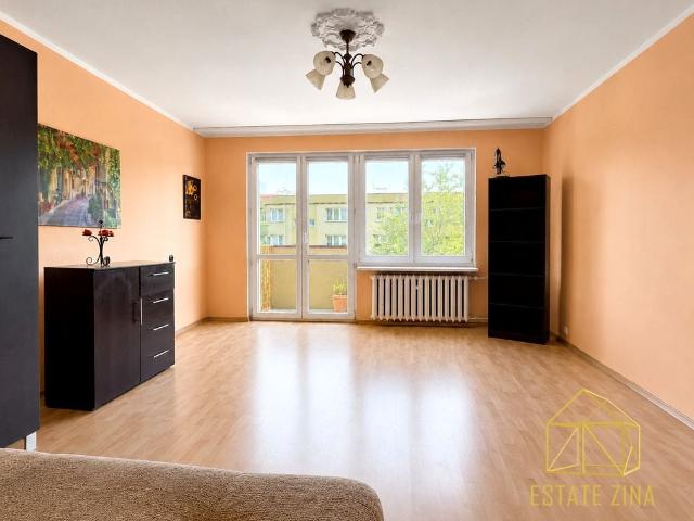 Wynajmę mieszkanie w bloku mieszkalnym m3 z oddzielną kuchnią 58 m² Kraków, Prądnik Czerwony