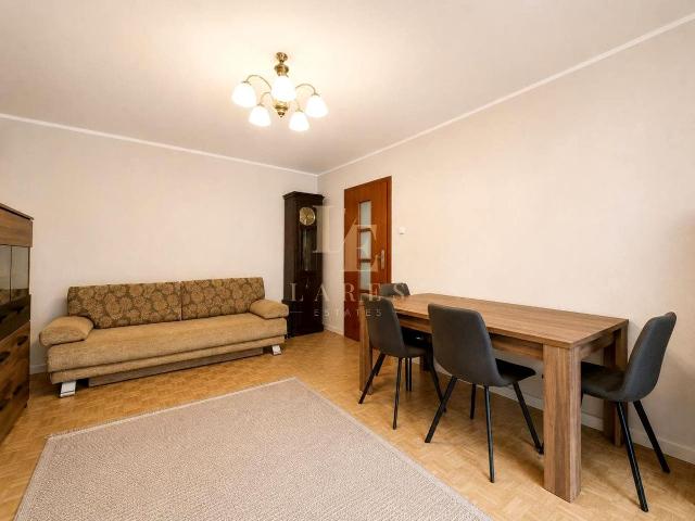 Wynajmę mieszkanie w bloku mieszkalnym m3 z oddzielną kuchnią 63 m² Gocławek Praga Południe Gocławek