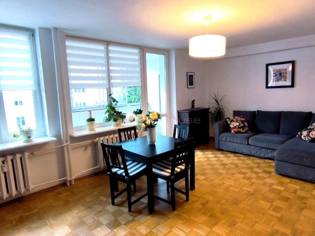 Wynajmę mieszkanie w bloku mieszkalnym m3 z oddzielną kuchnią 63,70 m² Warszawa, Gocław