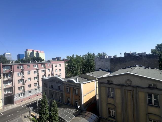 Wynajmę mieszkanie w bloku mieszkalnym kawalerka z oddzielną kuchnią 39,59 m² Łódź, Śródmieście