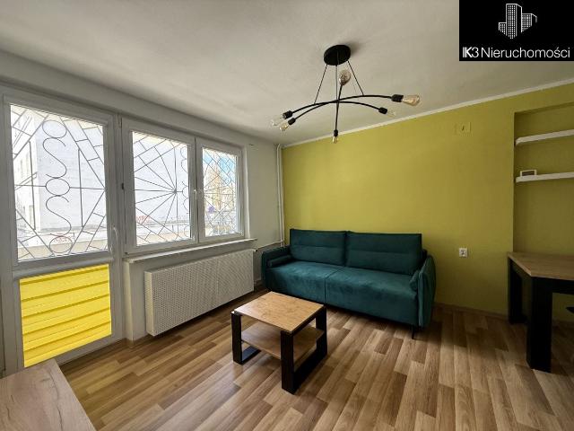 Wynajmę mieszkanie w bloku mieszkalnym kawalerka z kuchnią z oknem 27 m² Warszawa, Praga Północ