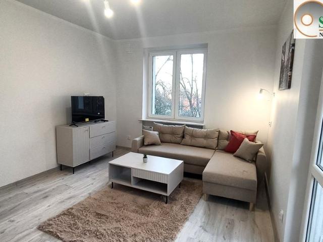 Wynajmę mieszkanie w bloku mieszkalnym kawalerka z kuchnią z oknem 34,60 m² Kielce, Wielkopole KSM